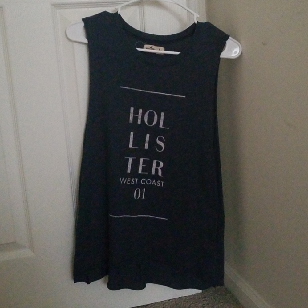 Navy Hollister tank